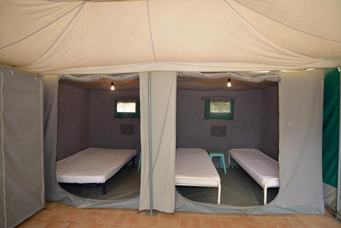 Camping La Rouviere Les Pins Vagnas Esterno foto