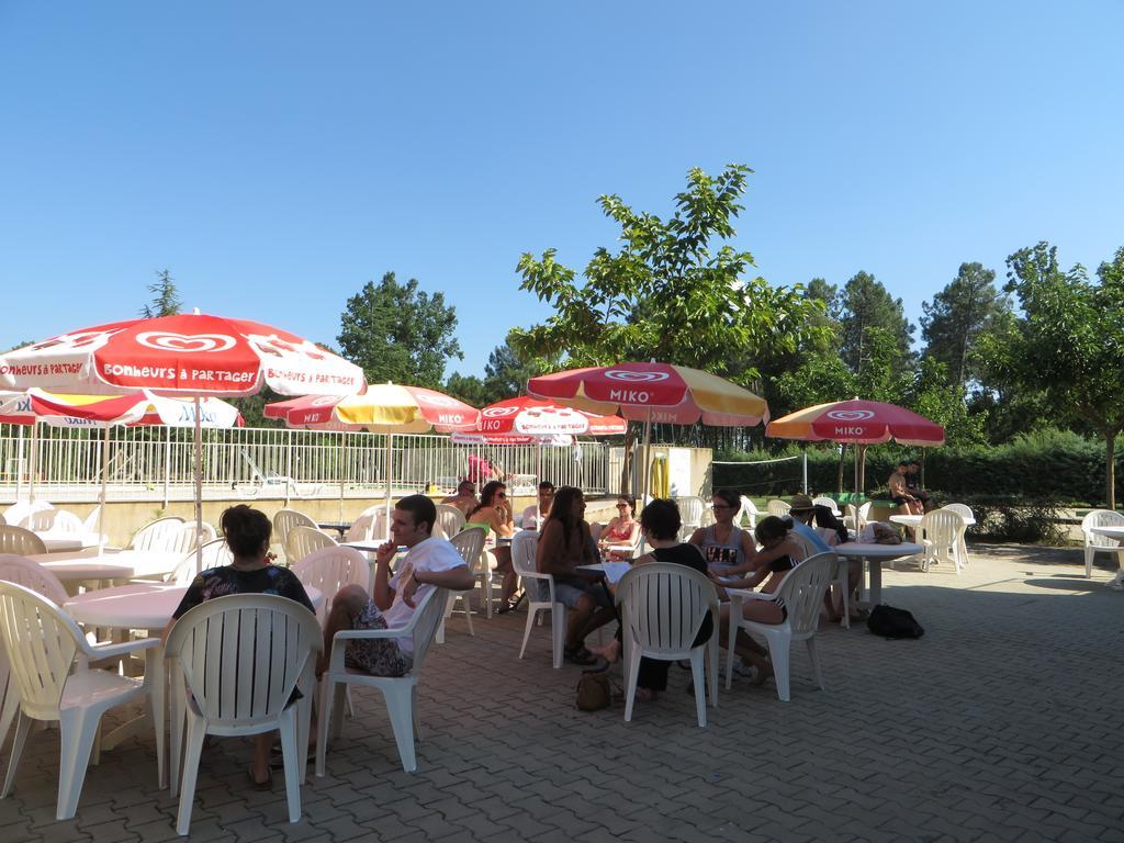 Camping La Rouviere Les Pins Vagnas Esterno foto